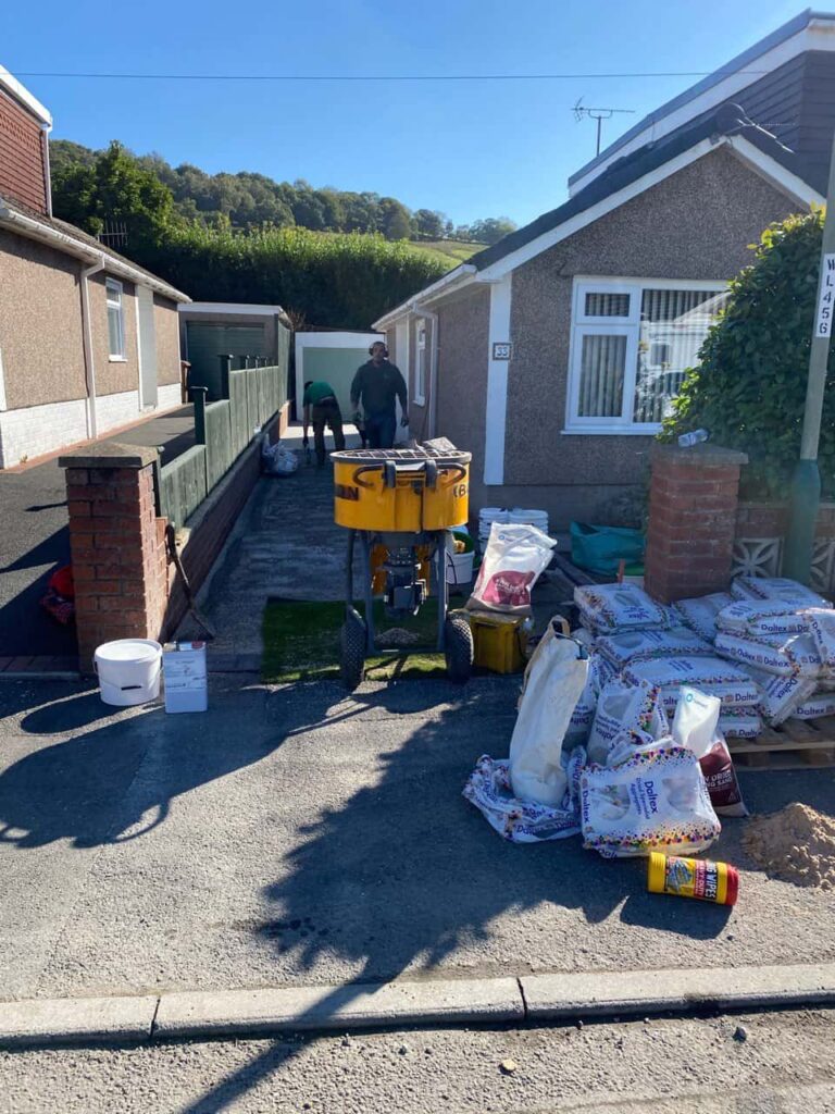 This is a photo of a resin path installed in Doncaster by Doncaster Resin Driveways